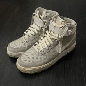 Gray Nike Af1 strap